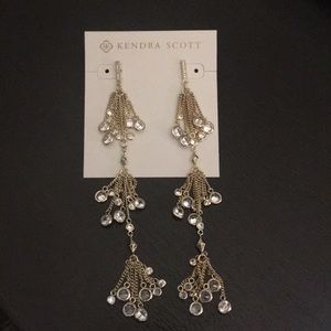 Kendra Scott “Tallulah” earrings.